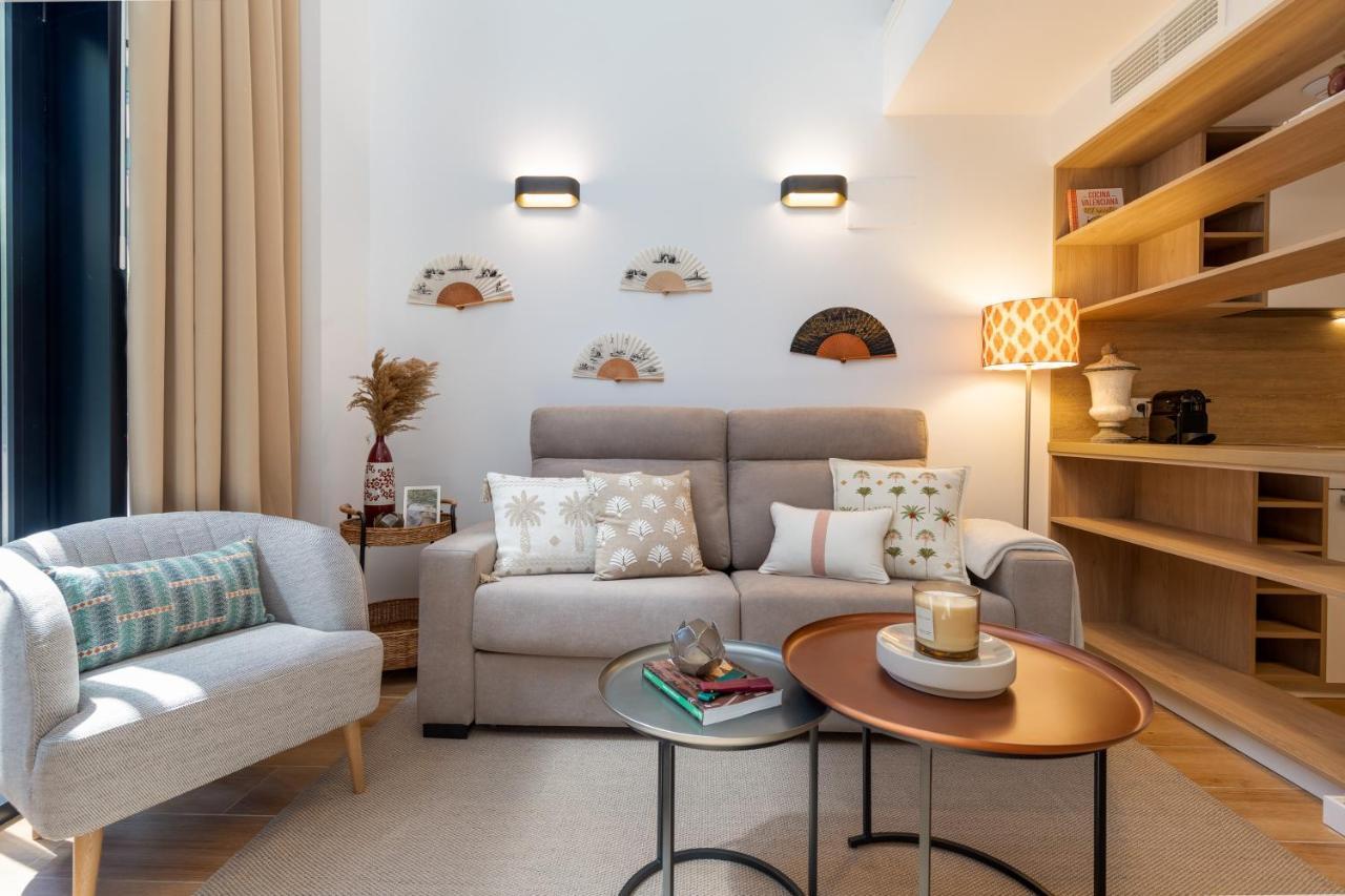Apartup Opera Loft Love Валенсия Экстерьер фото